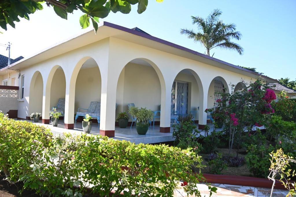 Cindy's Guest house