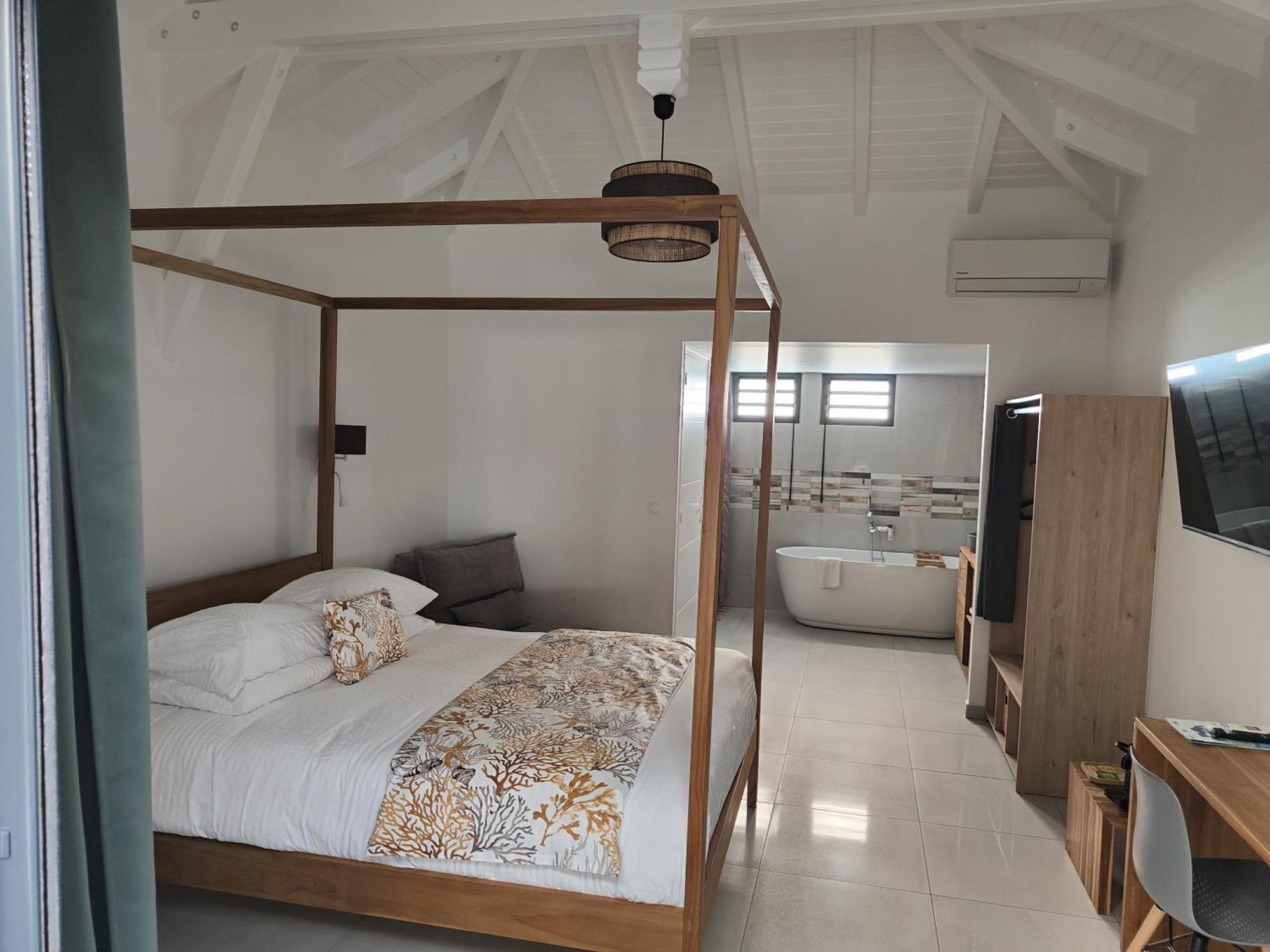 Majesty Palm Hotel 4*