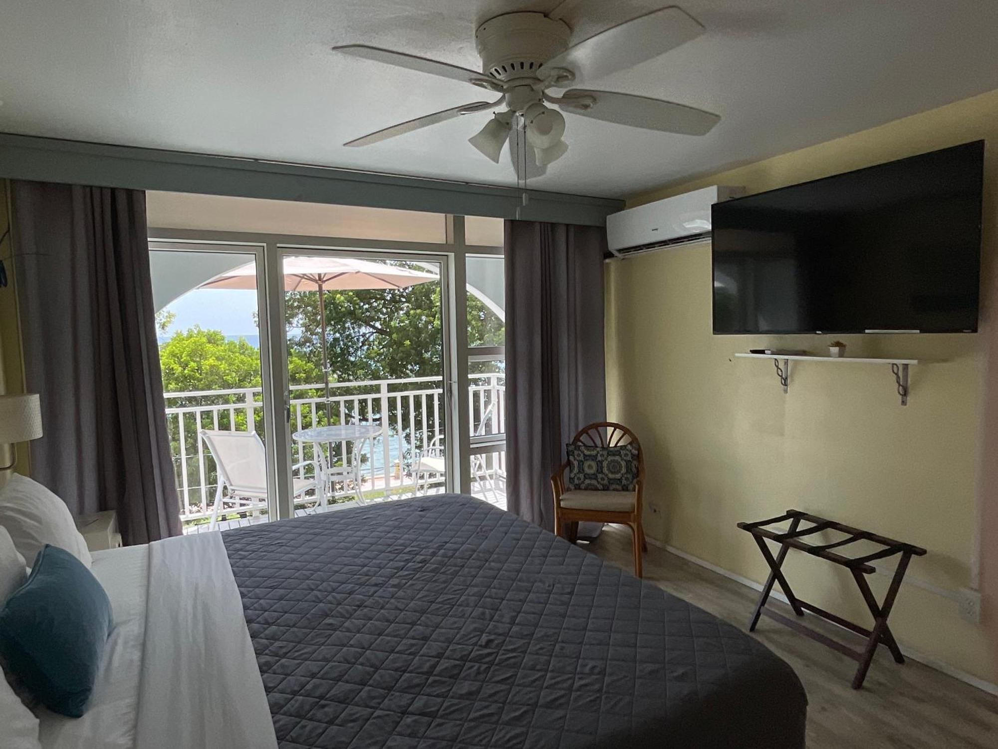 Hotel The