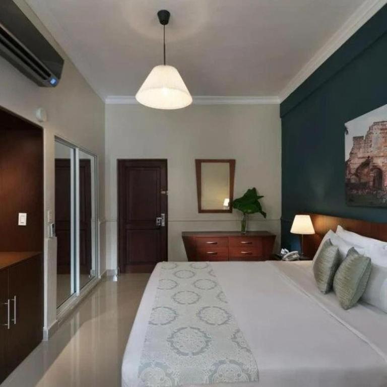 Hodelpa Caribe Colonial