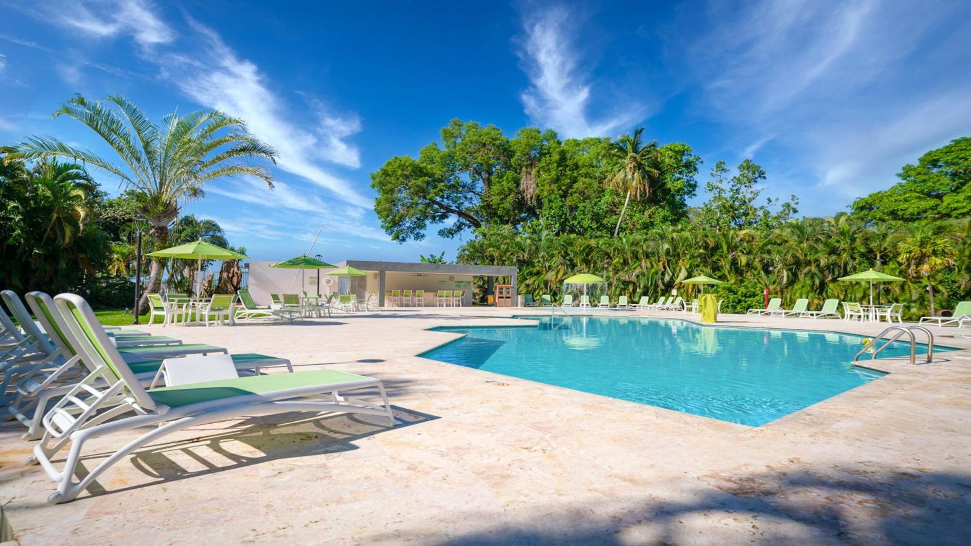 & Tropical Casino By Ihg 3*