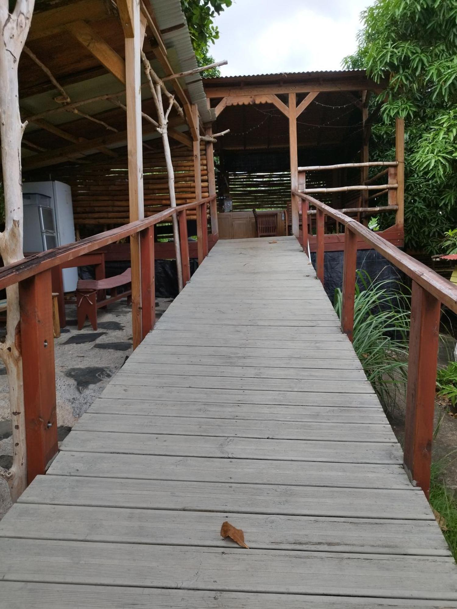 Hostel Tikazalou Eco Deshaies