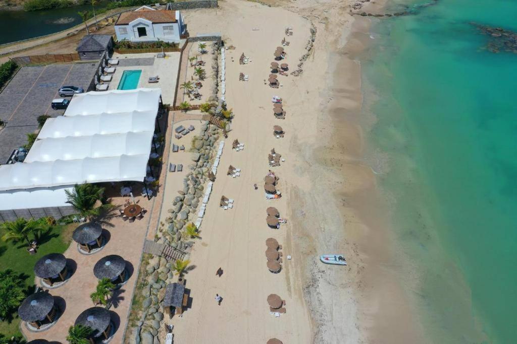 En Bord De Anse Marcel