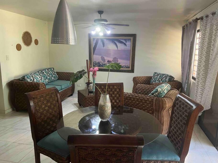 Apartamento Frente A La Playa En Costambar Apartment Puerto Plata