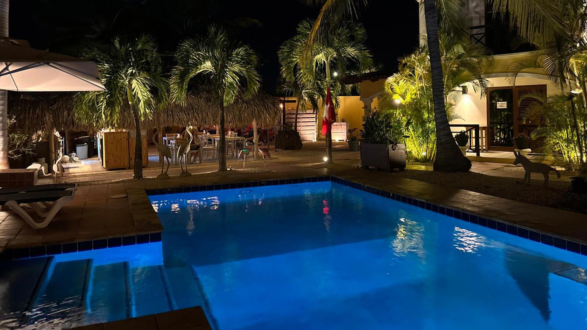 Sonrisa Boutique - Adults Only 4*