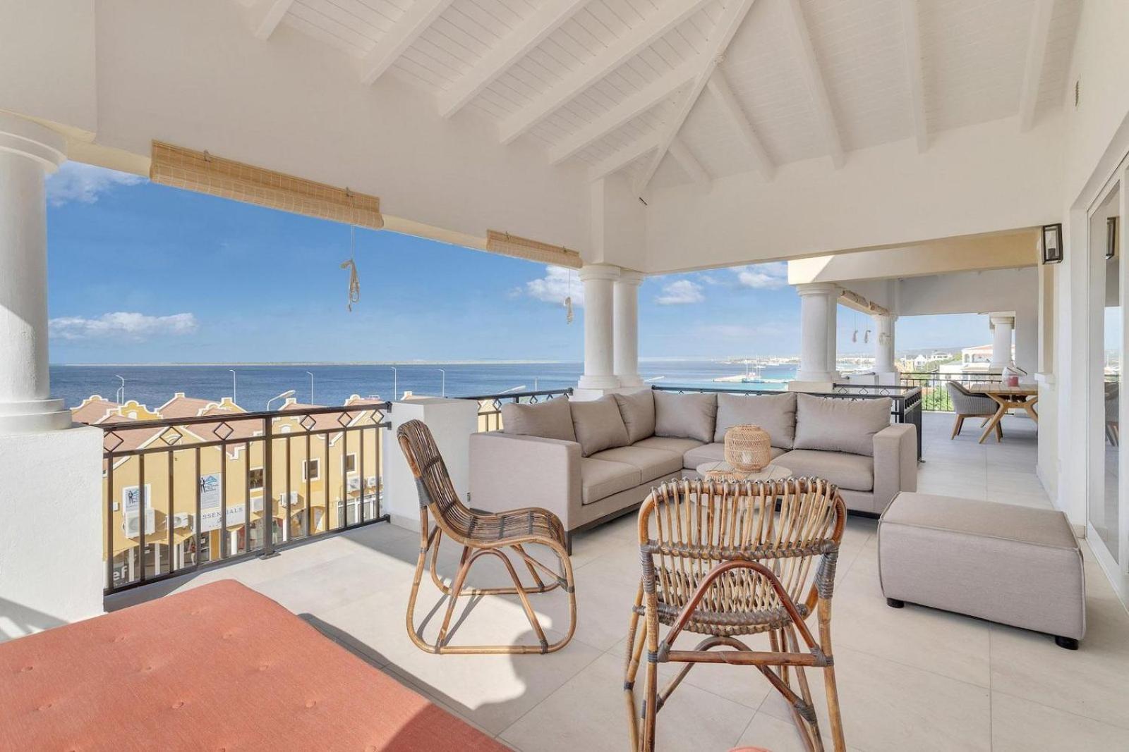 Penthouse *