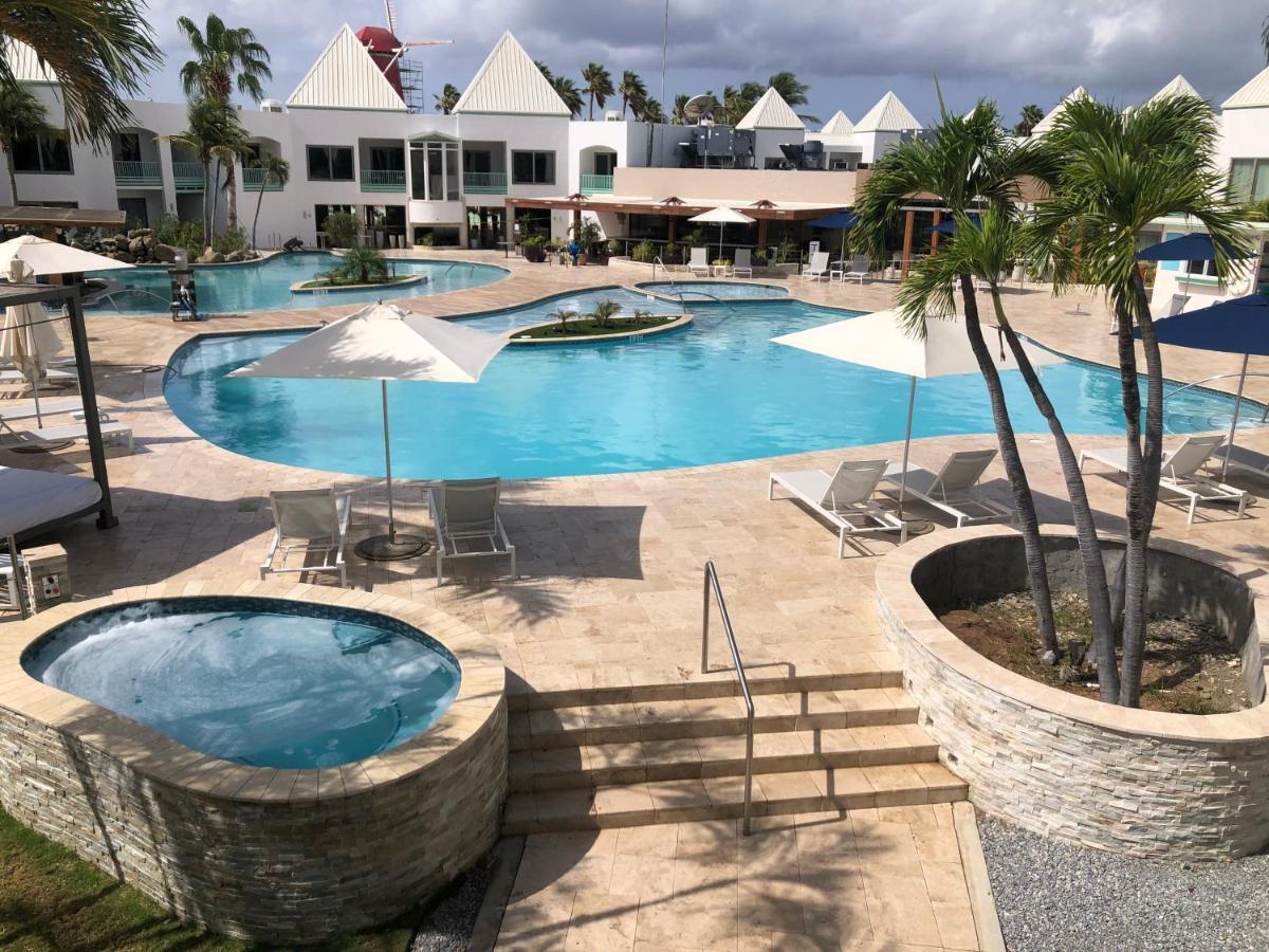Courtyard By Marriott Aruba