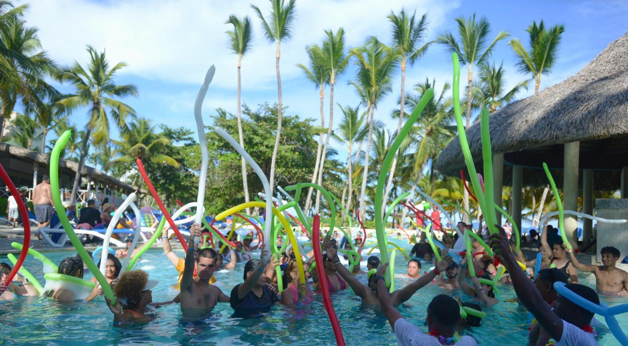 Coral Costa Caribe Resort