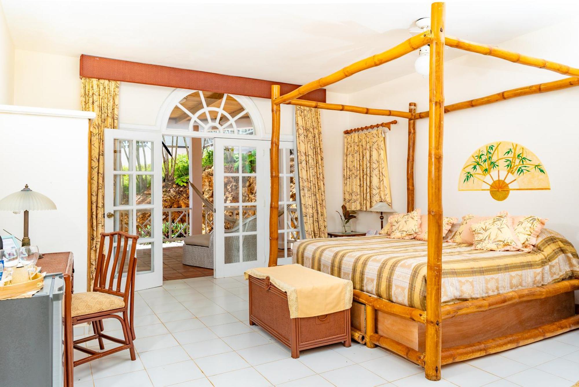Serena Hotel