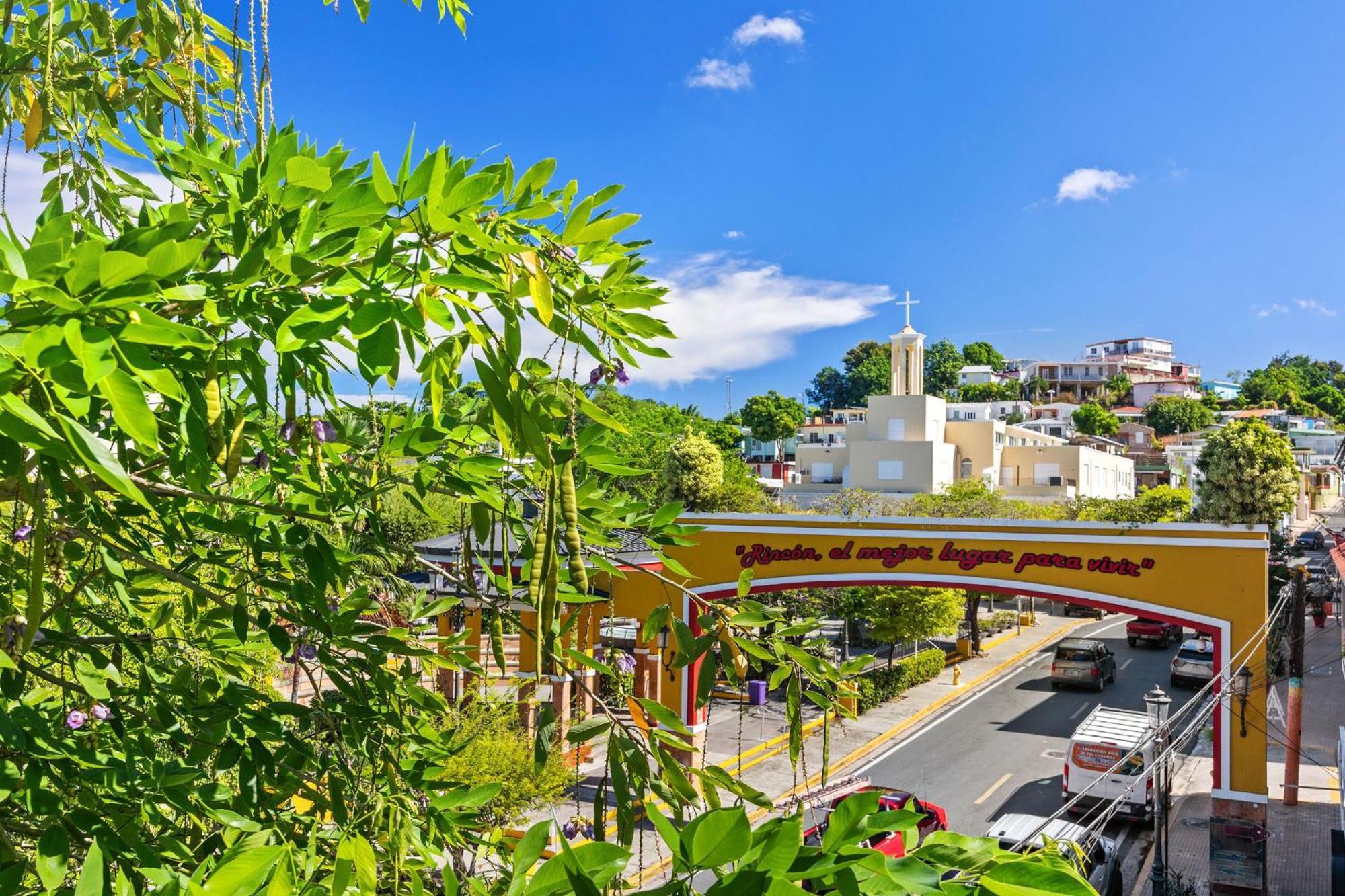 Plaza Hotel 3*