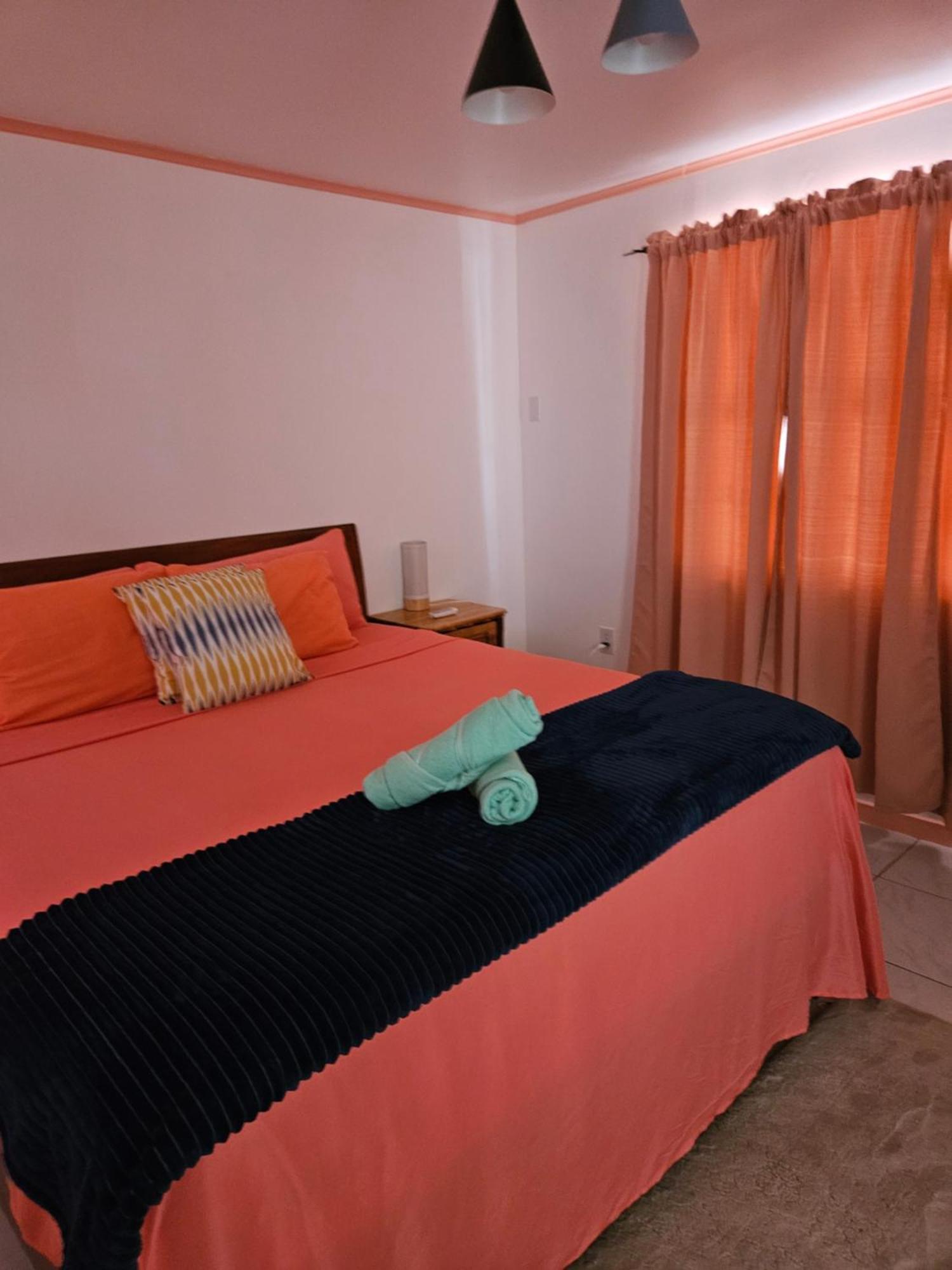 Apartment Raven's Paradise Willemstad