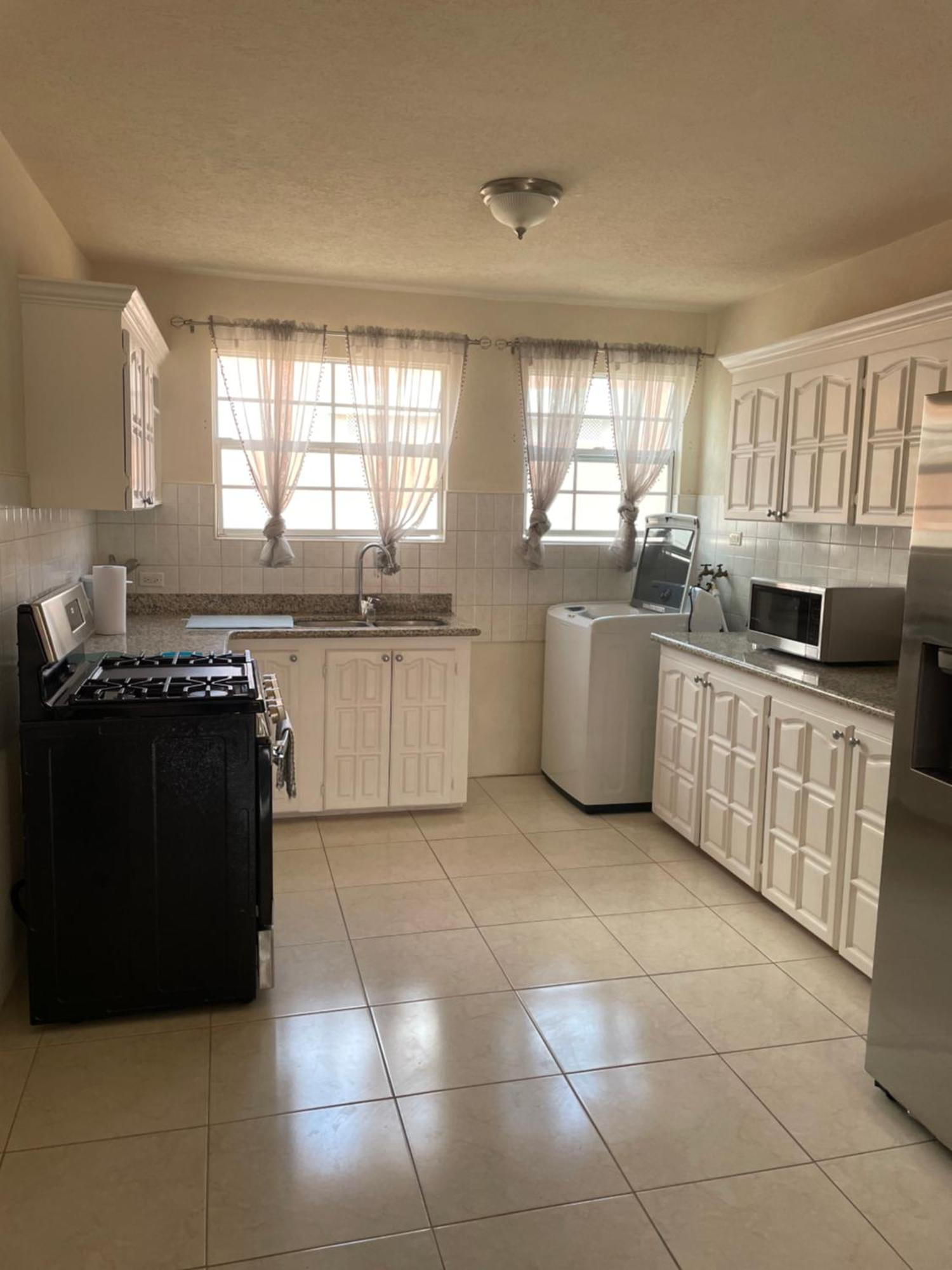 Apartamento Seashades 2br 1 Full And 1 Half Bathrooms With Pool Close To Sleeps 4