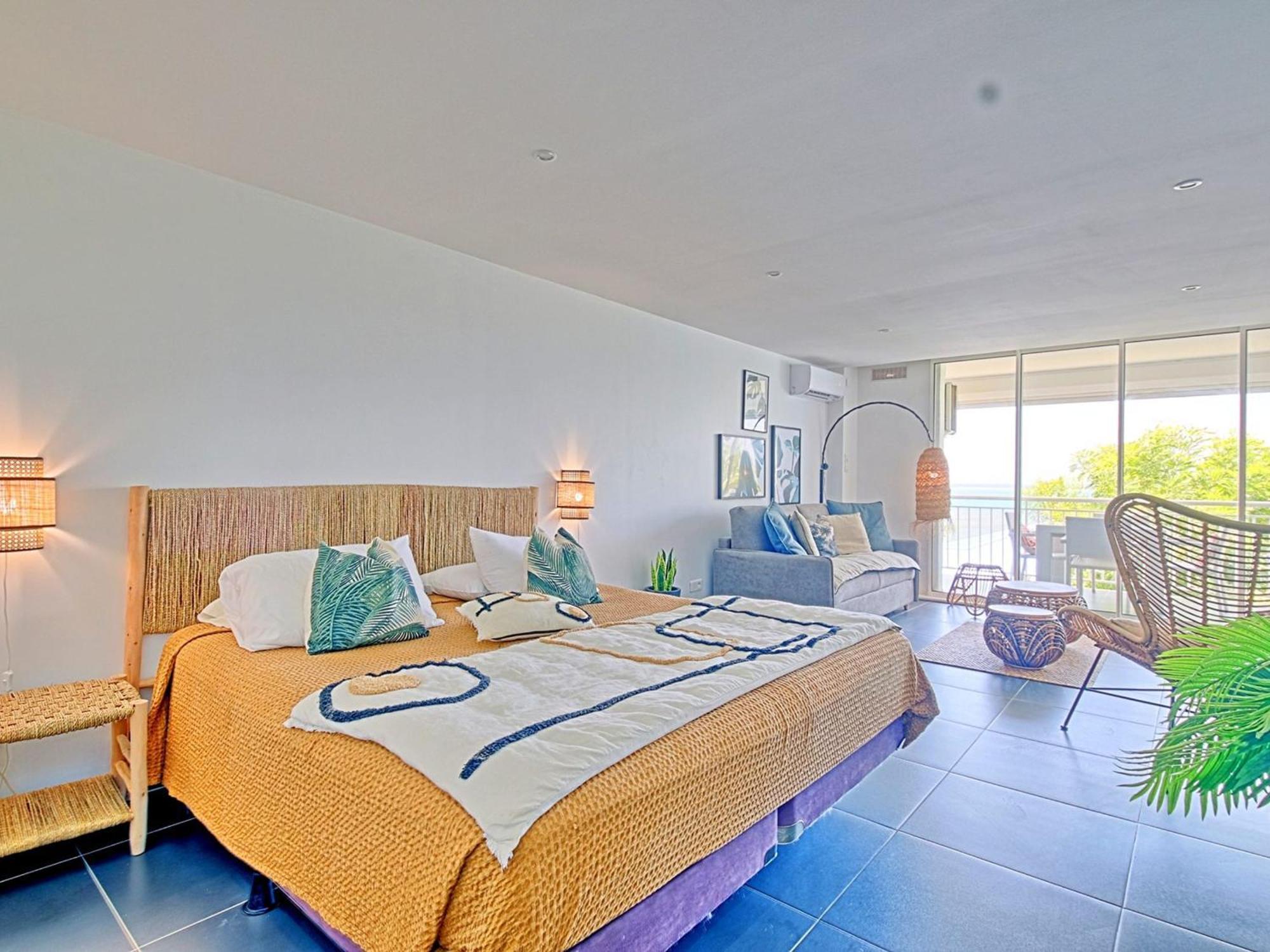 Avec Terrasse, Clim Et Piscine A Saint-martin - Fr-1-734-55