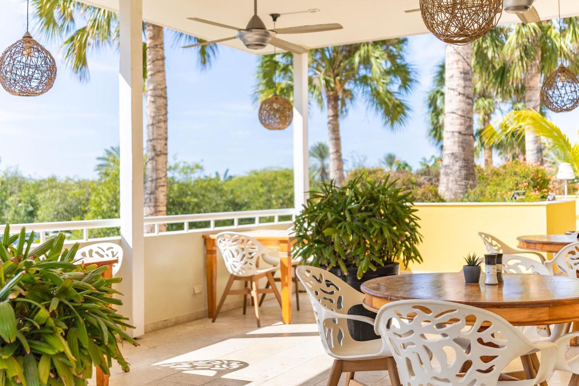 Hotel Bayside Boutique - Blue Bay Golf & Dorp Sint Michiel