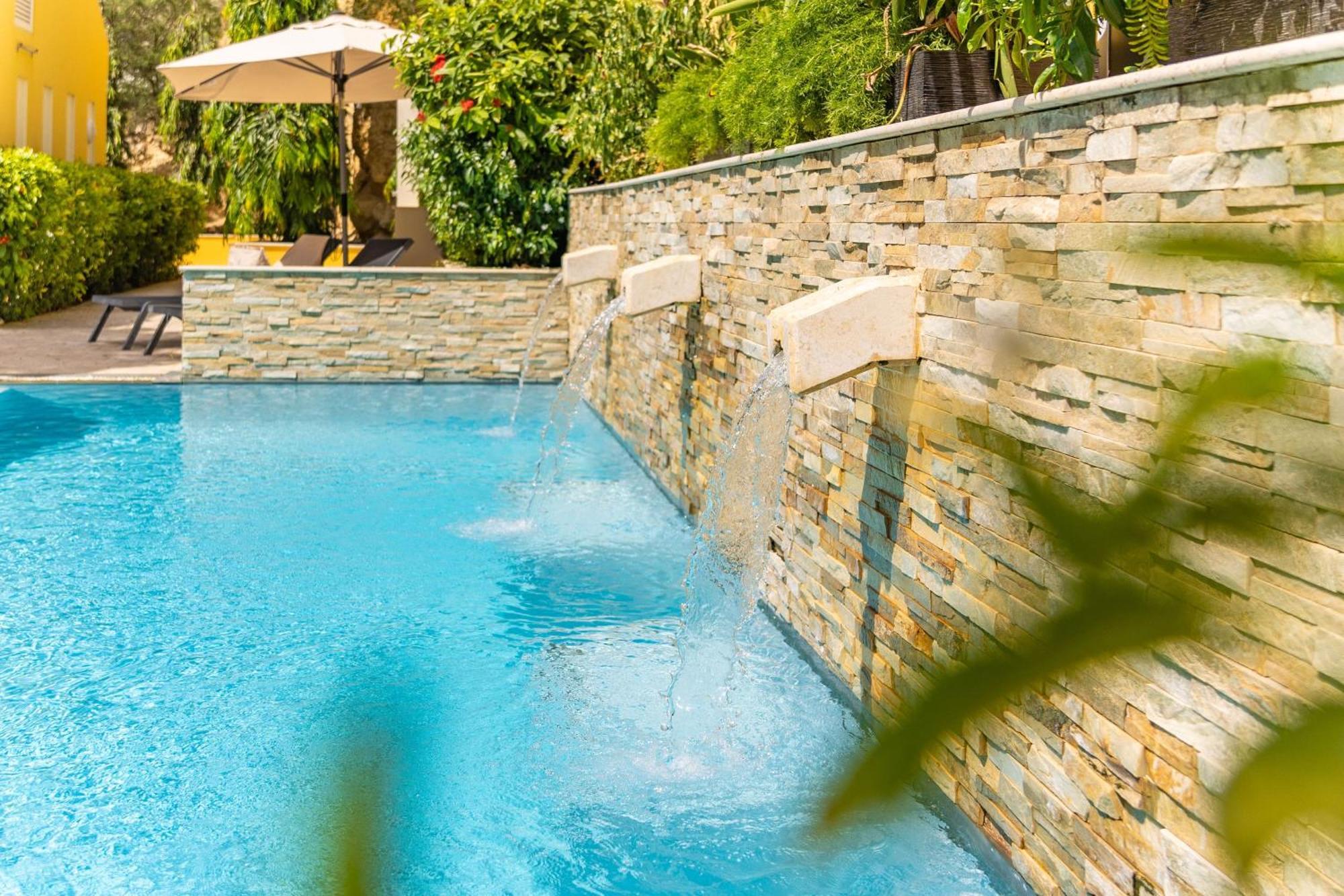 Bayside Boutique - Blue Bay Golf &