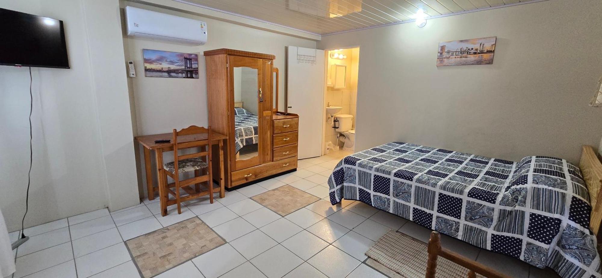 The Ebenezer Apartment *