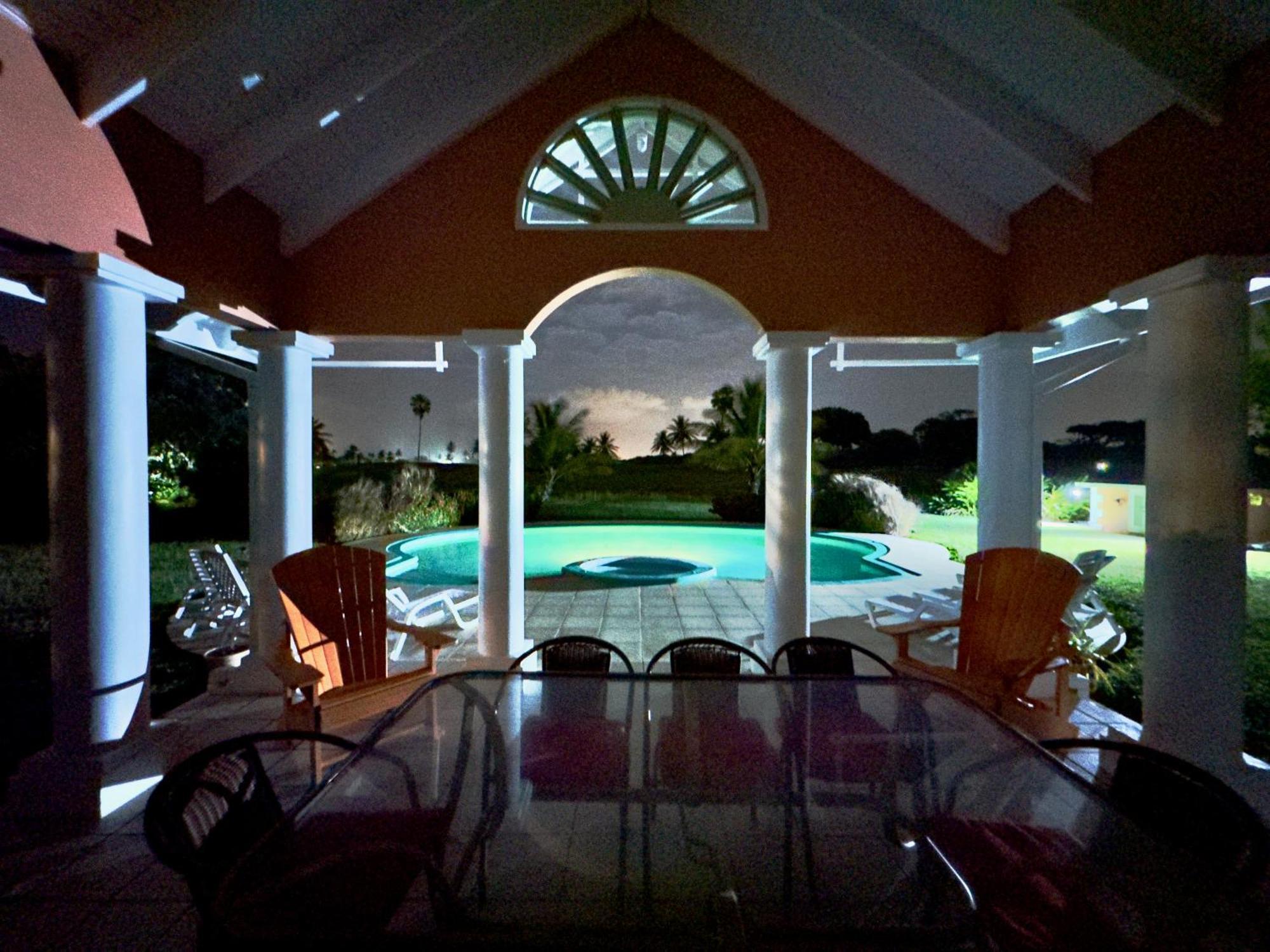 Sans-souci *