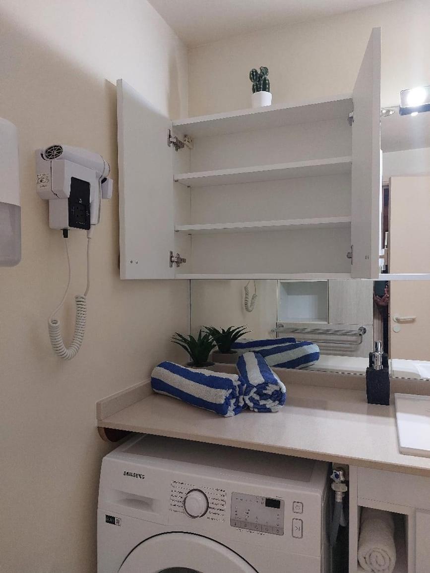 Aparthotel Marina-carayou 1