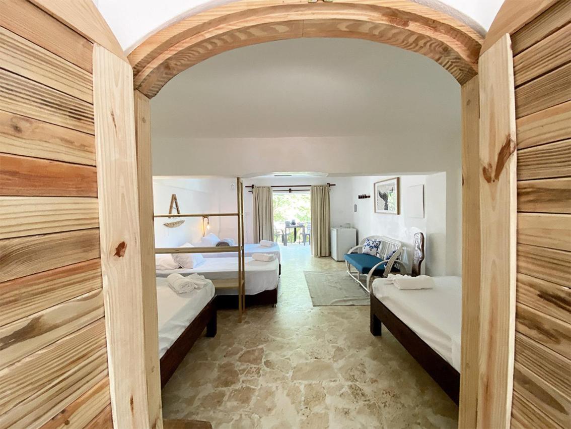 Surfbreak B&B