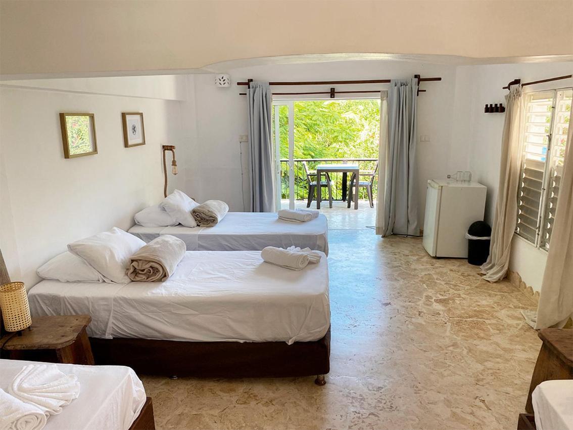 Surfbreak B&B 3*