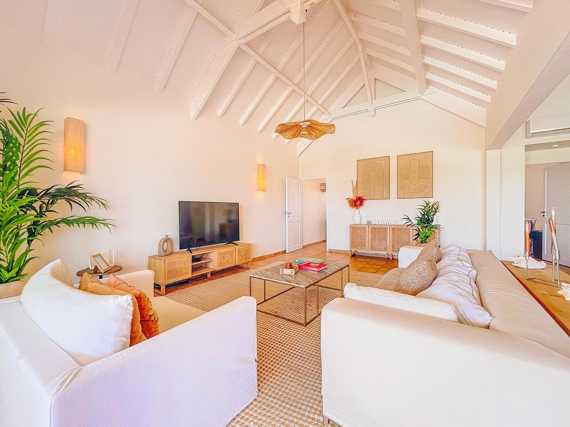 Apartment Sable Bleu Elegant 2-bedroom Oceanfront *