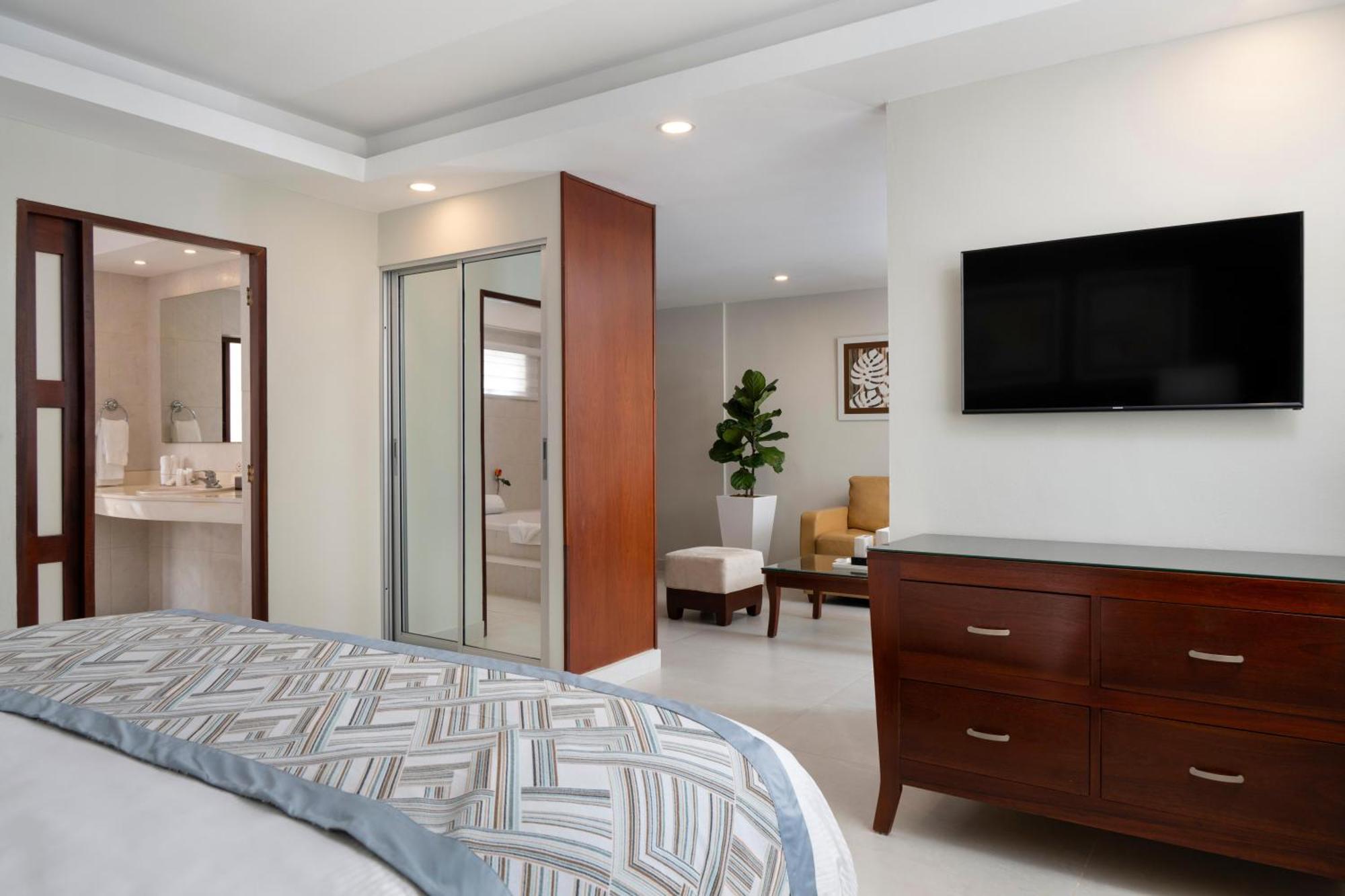 Hotel Hodelpa Centro Plaza 3*