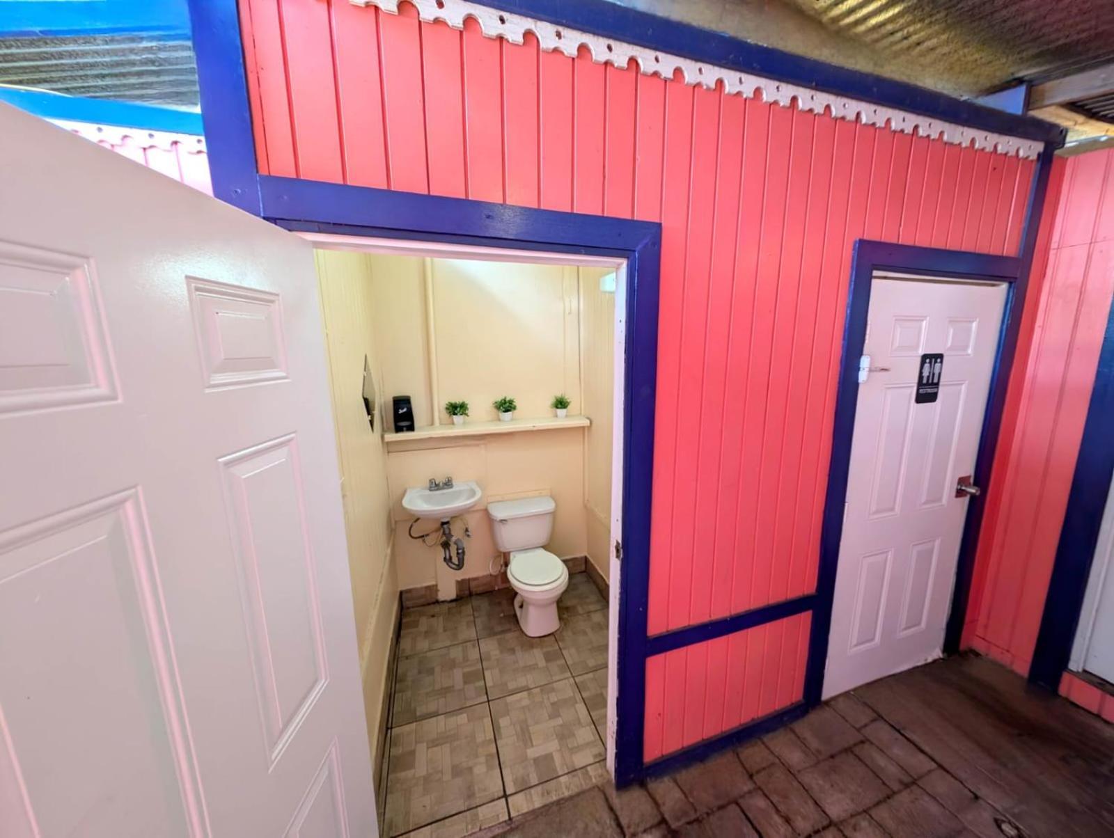 Waterside Hostel Vieques