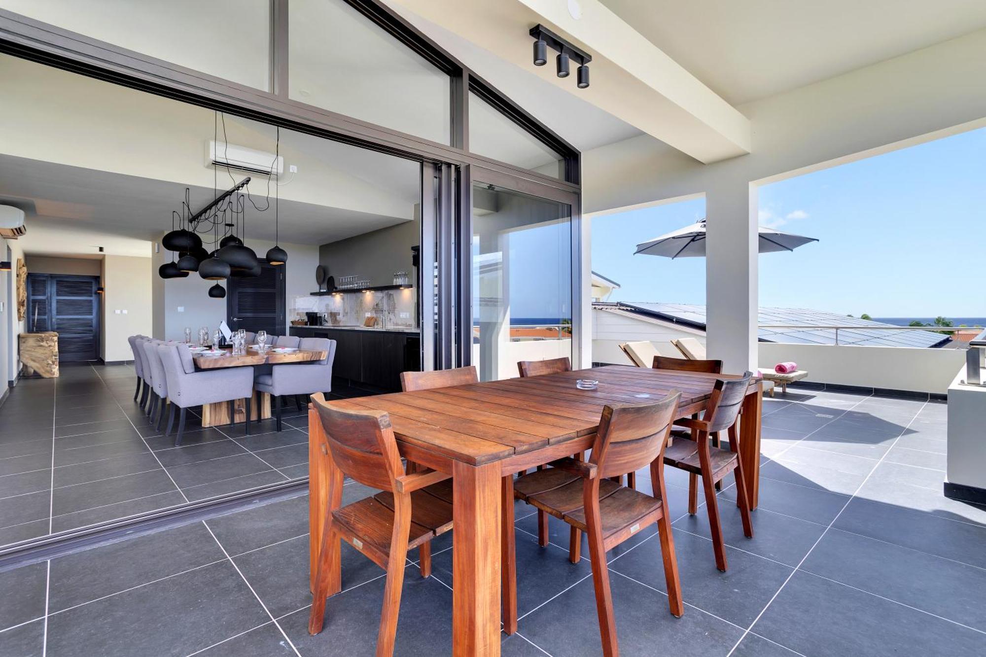 Delfins Bonaire, Tapestry Collection By Hilton Resort