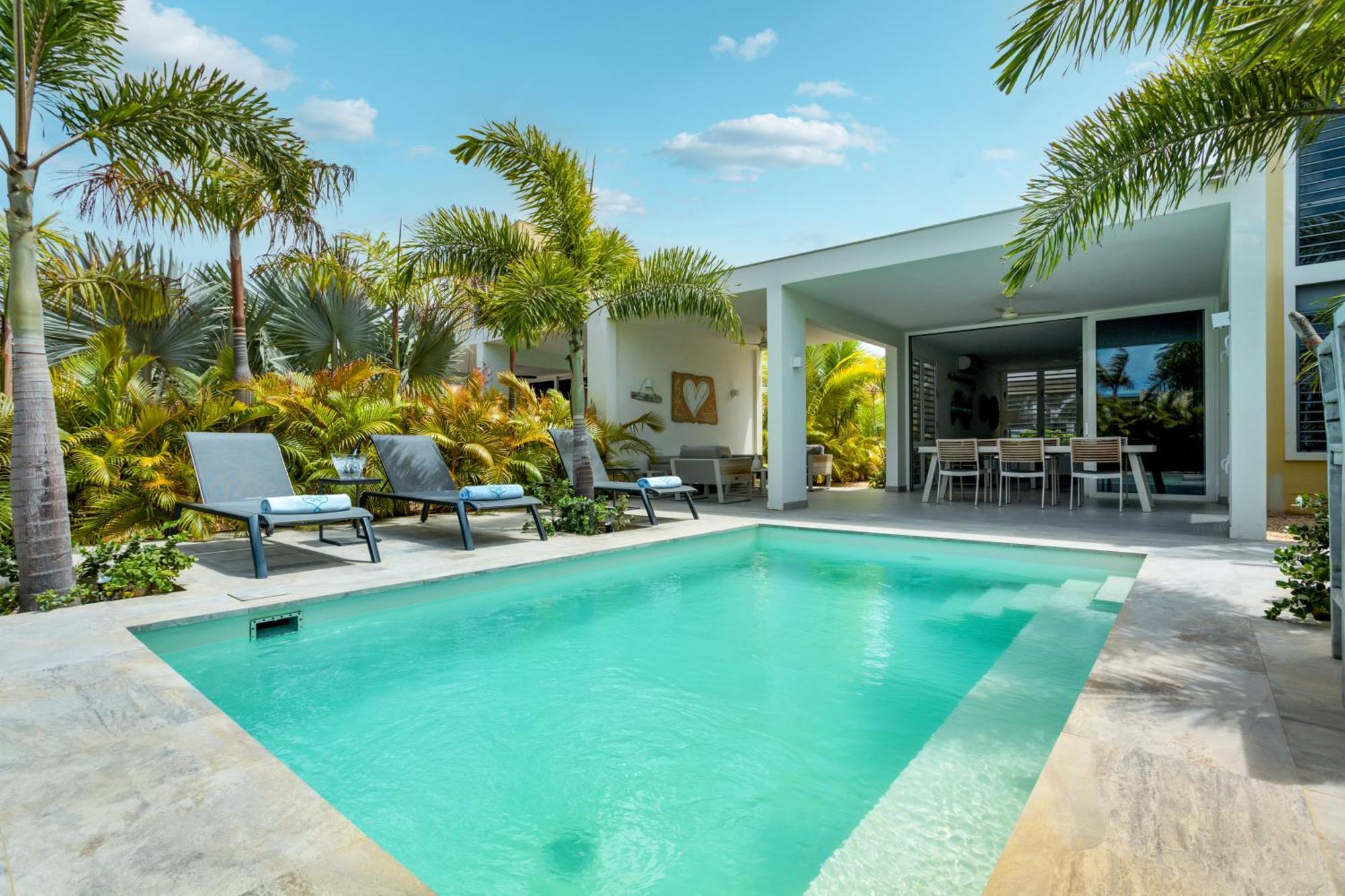 Resort Delfins Bonaire, Tapestry Collection By Hilton