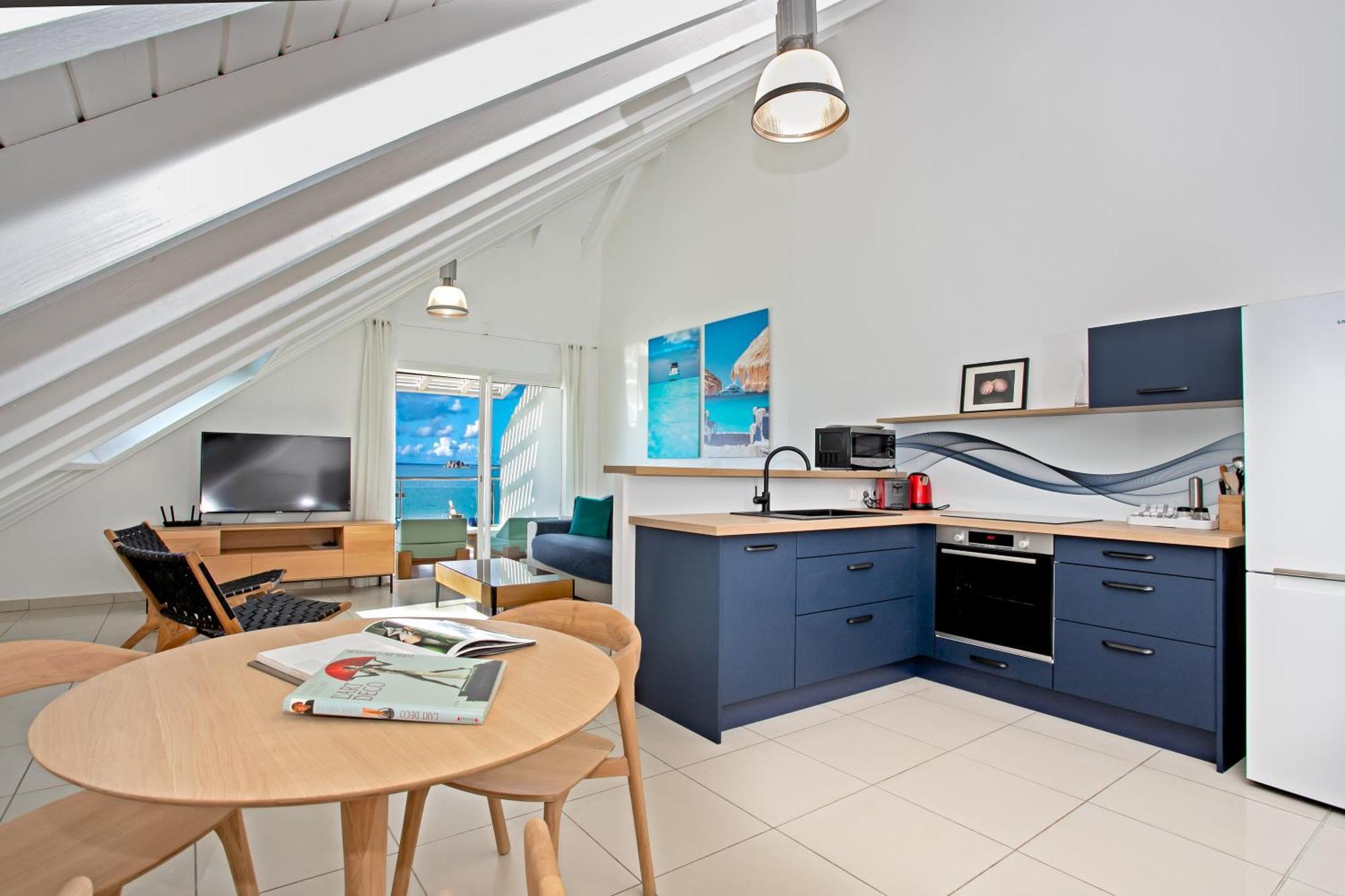 Bleu Emeraude 4* Grand Case