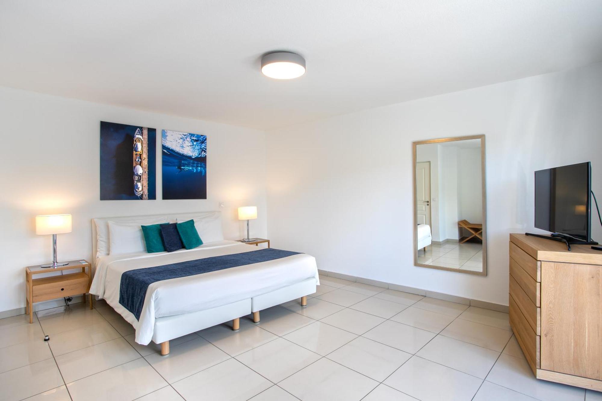 Bleu Emeraude 4* Grand Case