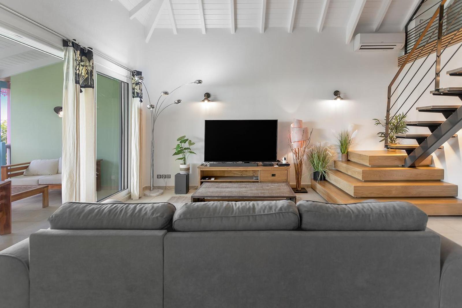 Apartment Sandy Apartment, 2 Bdr Right On The Beach! Orient Bay