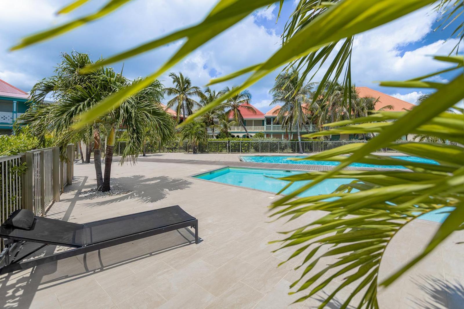 Apartment Sandy Apartment, 2 Bdr Right On The Beach! Orient Bay