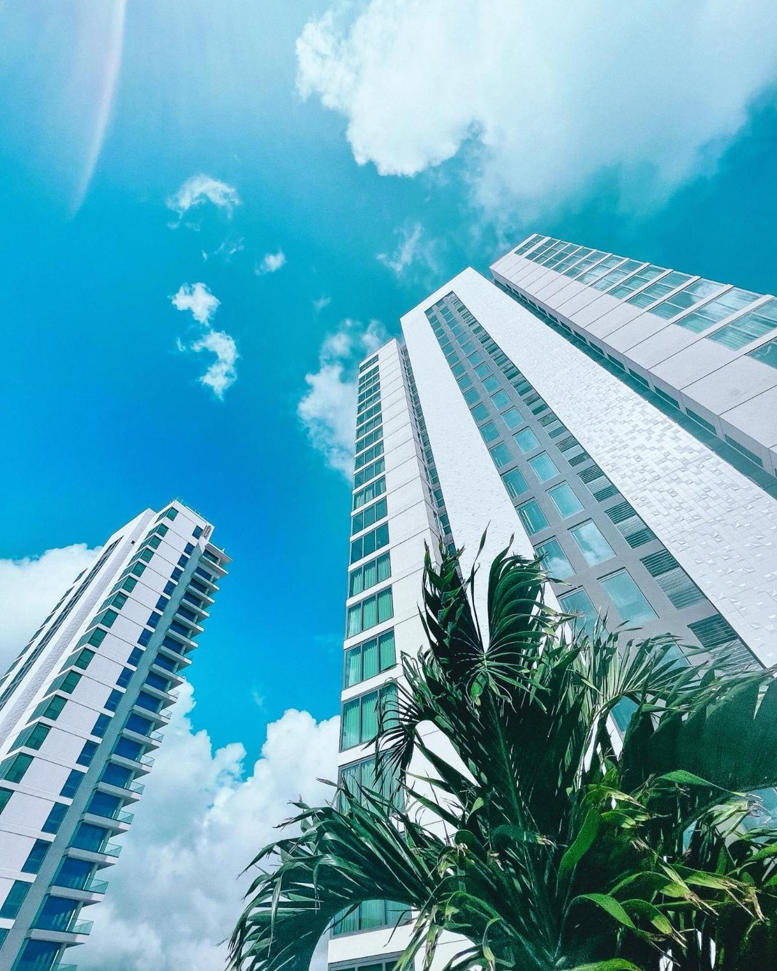 Apartment B1401 - Fourteen At Mullet Bay, Luxurious And Cosy 2bed With The Sea View *