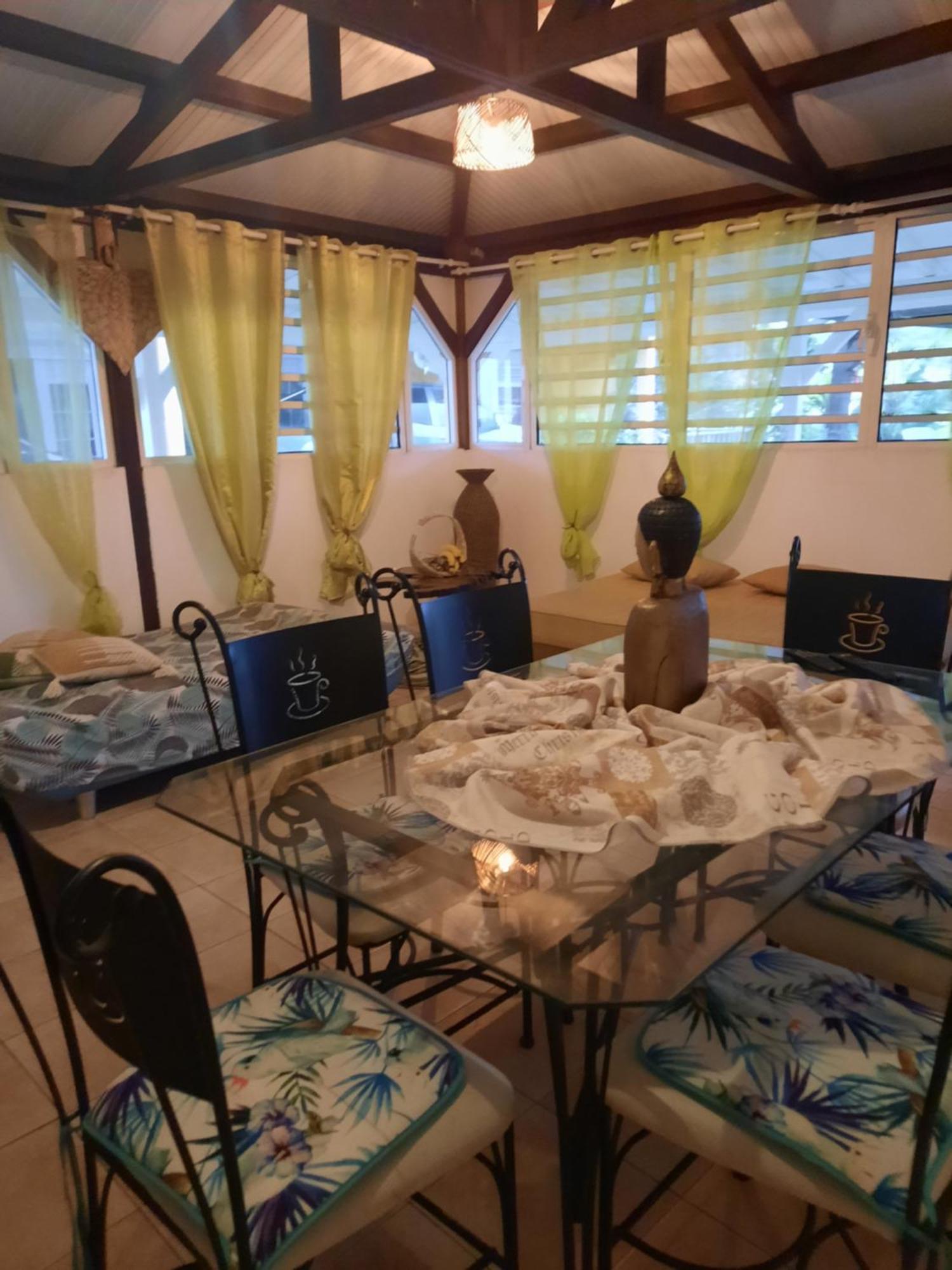 Le Flamboyant Villa