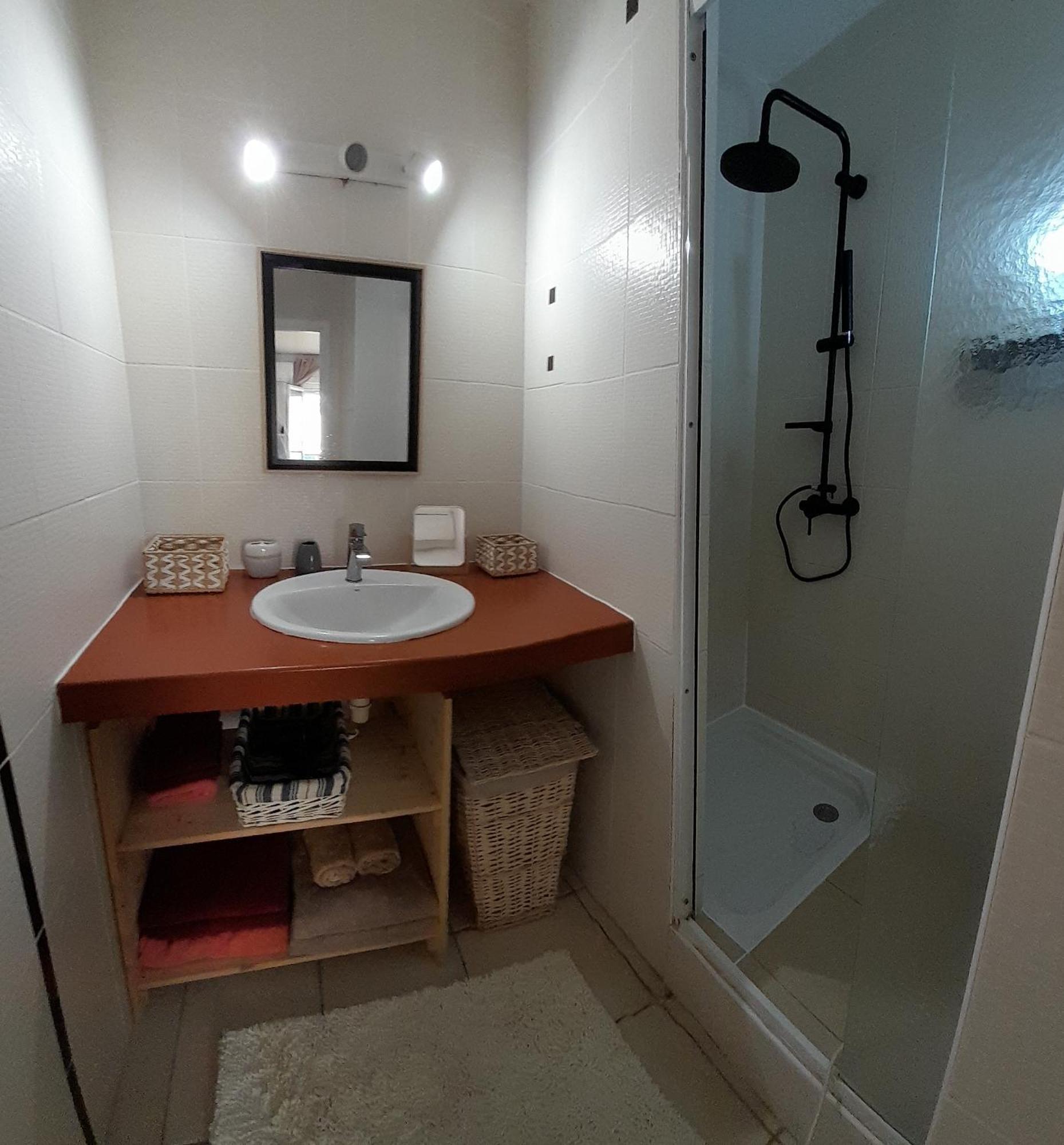 Apartment Turquoise Caraibes Agreable Avec Grande Terrasse Les Trois-Ilets