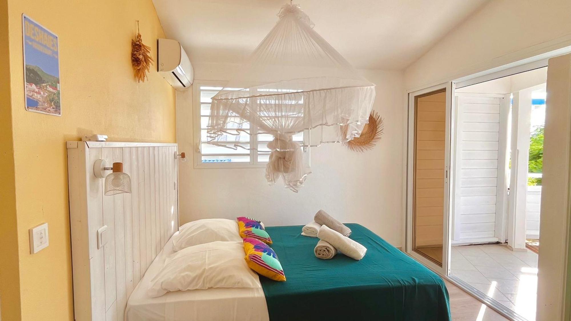 Holiday home Kaz 4 Plages - Acces Plages & Vue Deshaies