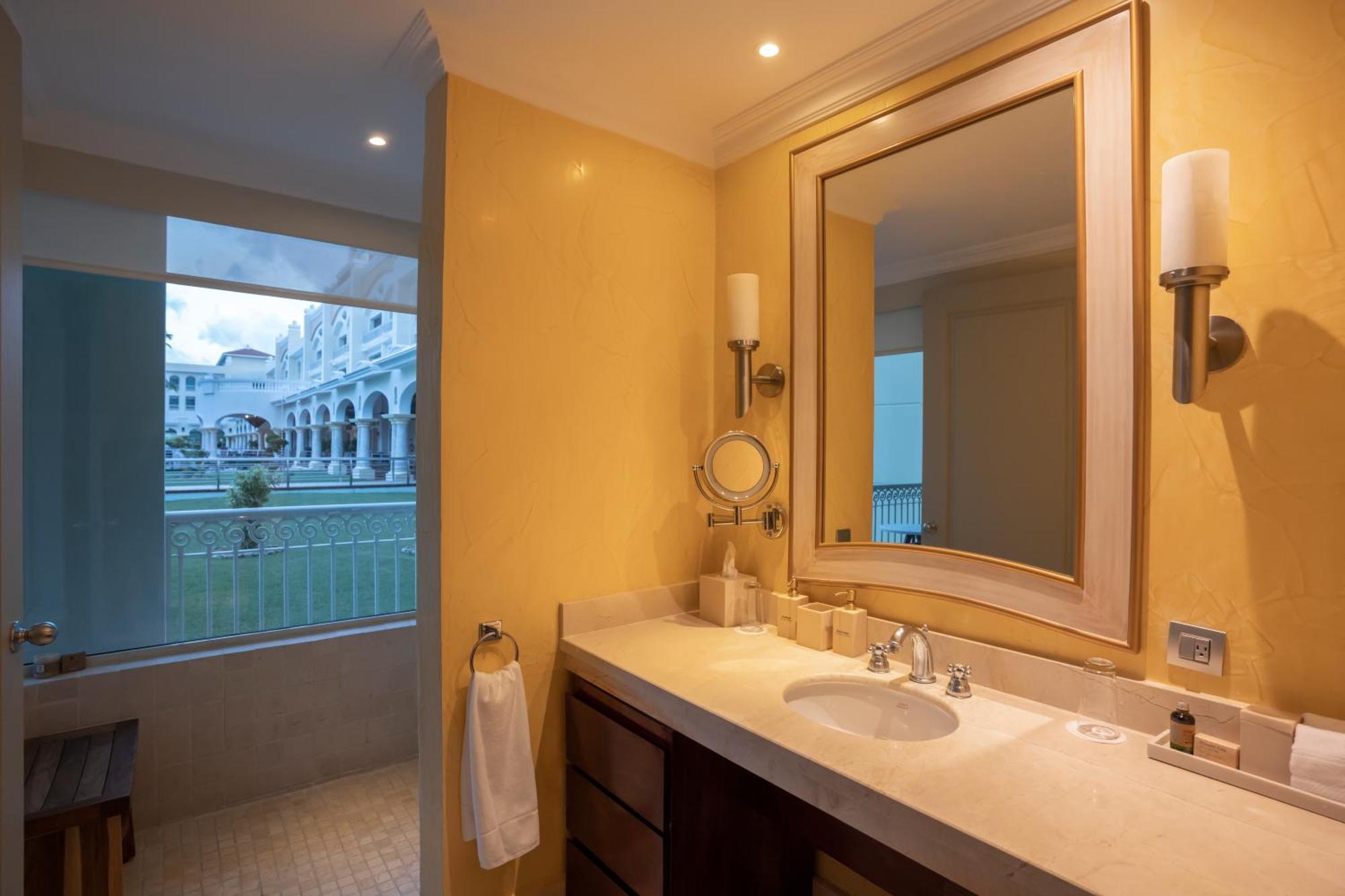 Joia Bavaro By Iberostar (adults Only) Resort