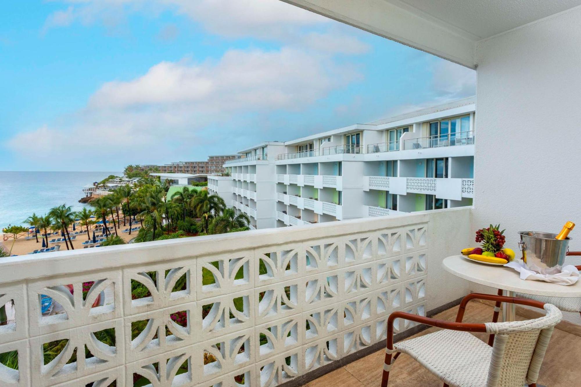 Resort Royal Islander Club La 4*