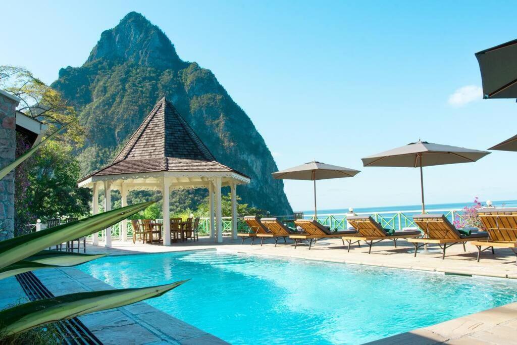 Villa Belle Coco Malgratoute St Lucia
