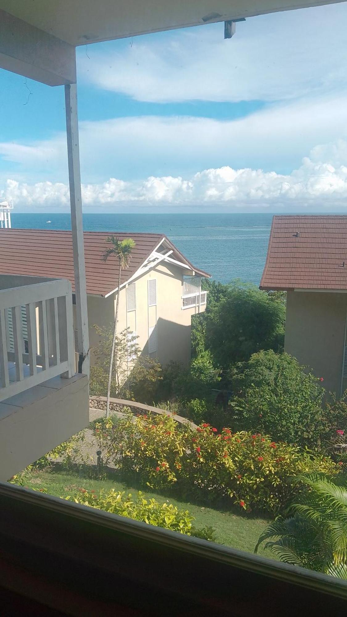 2 Bedroom Apartment/flat Apartment