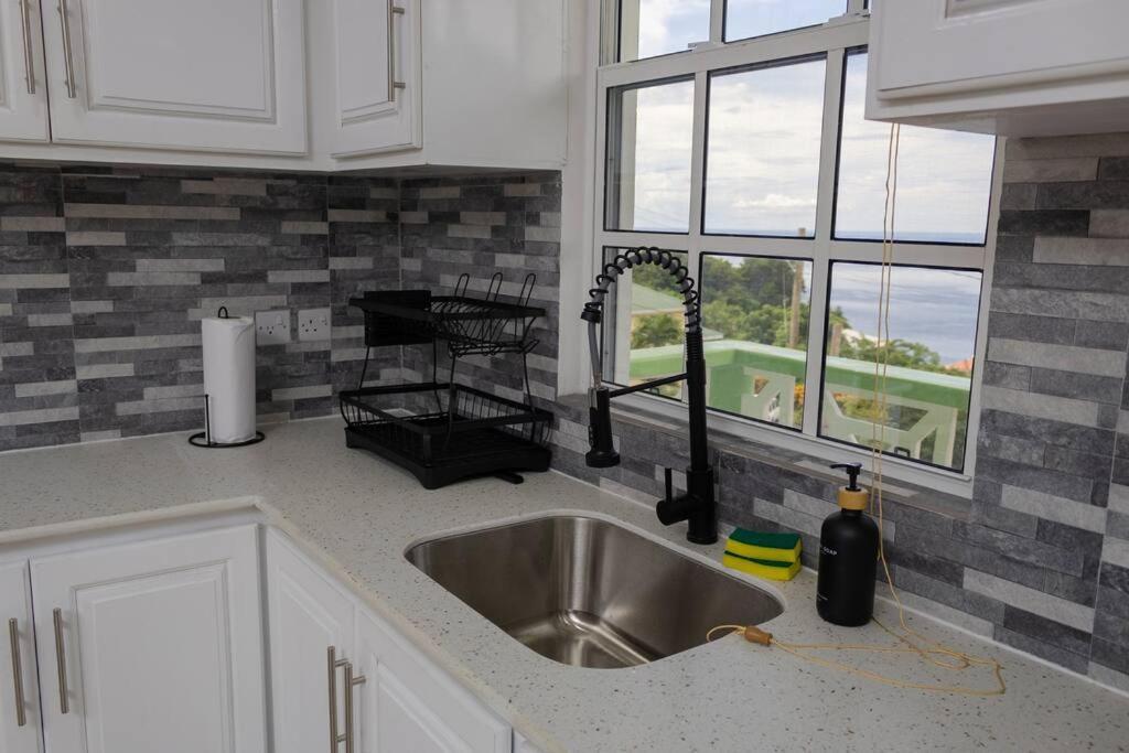 Apartment Sea And Summit #1 *