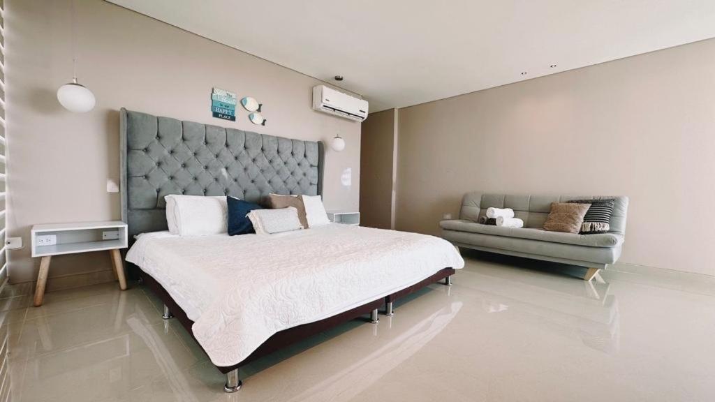 Sunset View & Luxury Aparment With Jacuzzi Apartment
