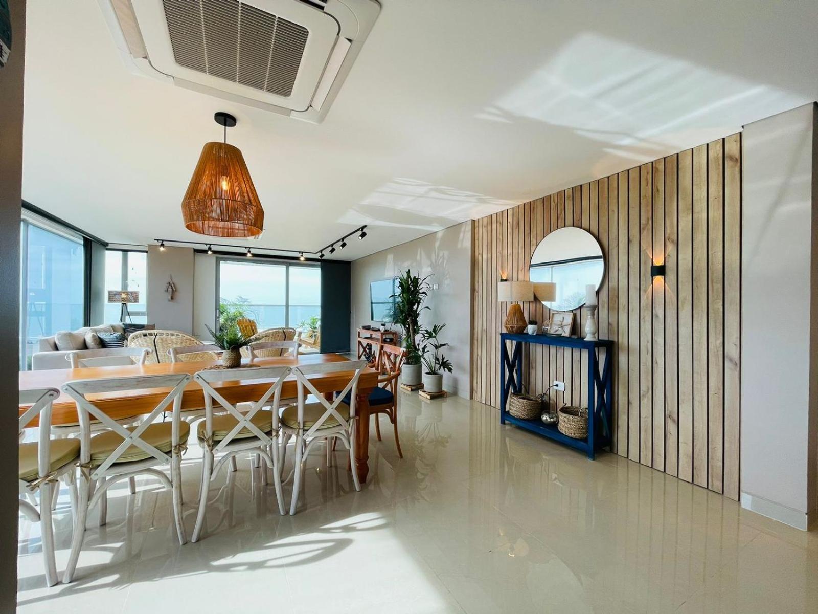 Apartment Sunset View & Luxury Aparment With Jacuzzi