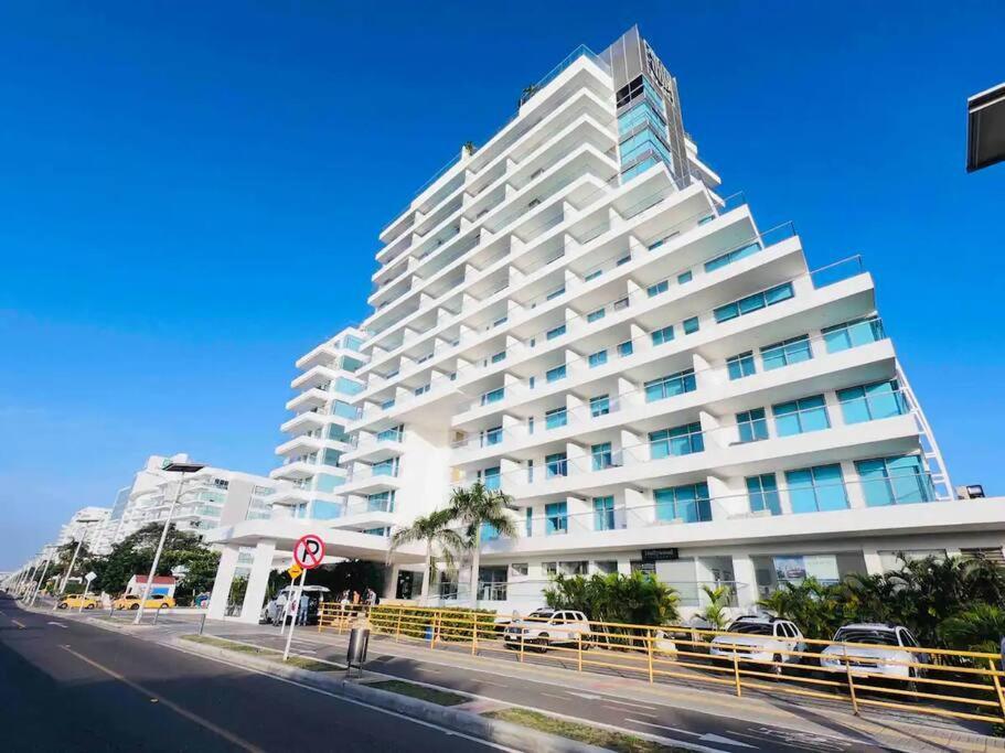 Apartment Sunset View & Luxury Aparment With Jacuzzi