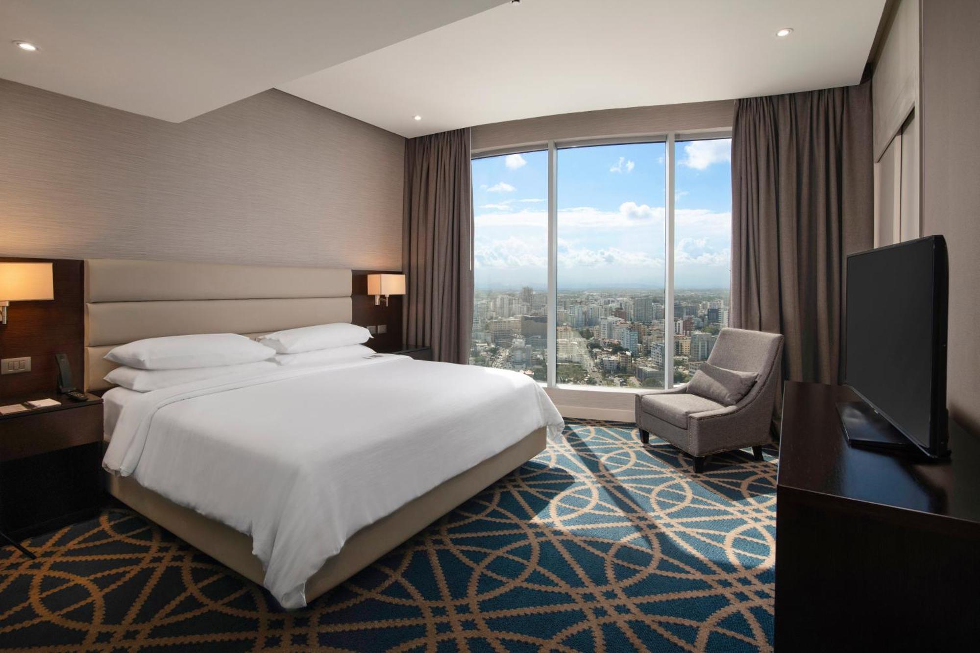 Hotel Embassy By Hilton Santo Domingo