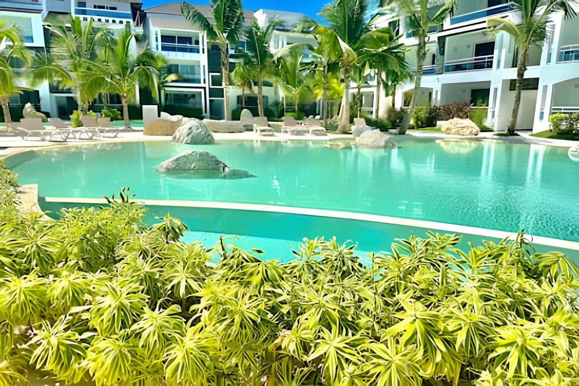 Estrella Dominicus By Advantage Club