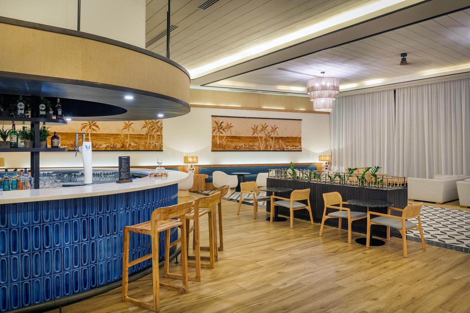 Resort Ocean Eden Bay (adults Only) Spring Rises
