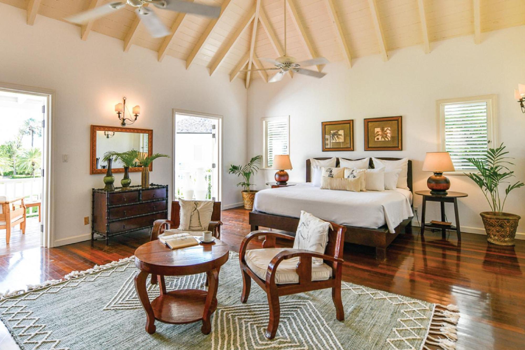 The At Hotel English Harbour