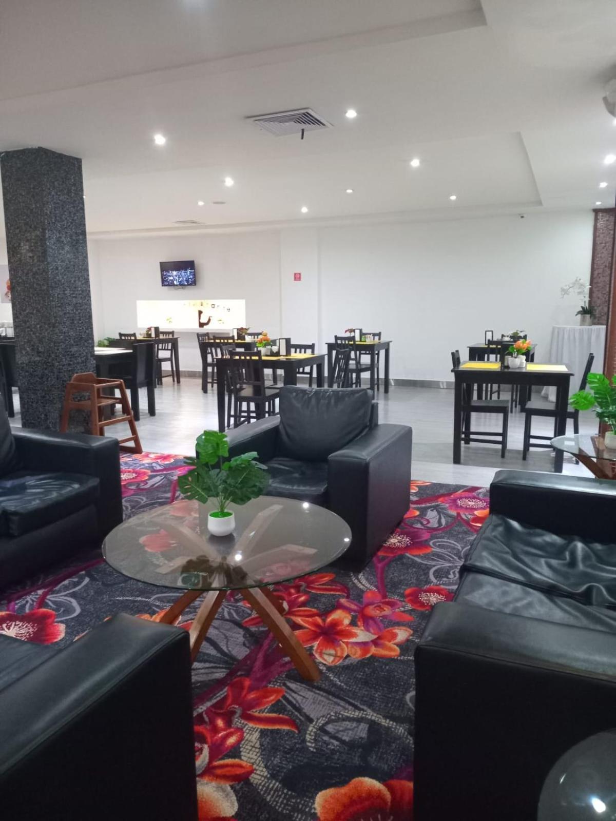 Ramada By Wyndham Princess Hotel 3*